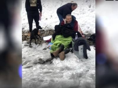 Новосибирец спасал тонущего рыбака на затоне и сам провалился под лед - runews24.ru - Новосибирск