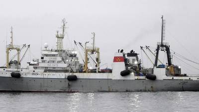 При возгорании на траулере «Ахтиар» в Охотском море никто не пострадал - iz.ru - Магадан - Южно-Сахалинск