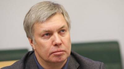 Владимир Путин - Путин принял отставку губернатора Ульяновской области и назначил врио - 5-tv.ru - Ульяновск - Ульяновская