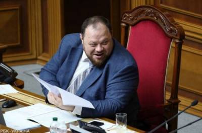 Владимир Зеленский - Руслан Стефанчук - Стефанчук объявил о подписании Президентом закона о всеукраинском референдуме - from-ua.com