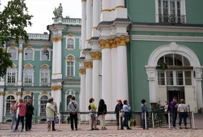 Михаил Пиотровский - Автором жалобы на обнажённые статуи в Эрмитаже оказалась жительница Петербурга - govoritmoskva.ru - Санкт-Петербург