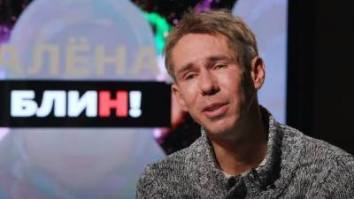 Алексей Панин - Воровство лимонов дочерью Панина возмутило фанатов - inforeactor.ru - Испания