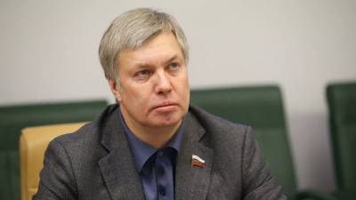 Владимир Путин - Дмитрий Песков - Сергей Морозов - В Кремле прокомментировали отставки глав Тувы и Ульяновской области - russian.rt.com - респ.Тыва - Ульяновская