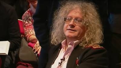 Назло локдауну: вероятного организатора тайных вечеринок в Париже доставили на допрос - vesti.ru - Париж