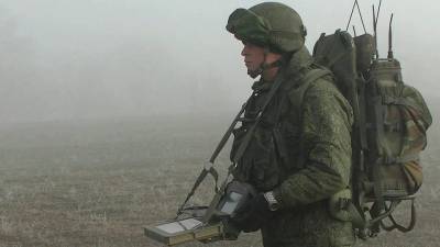 Роботы, которые уже прошли проверку в реальных боевых условиях, и новейшие разработки показали главе Минобороны - 1tv.ru - Сирия