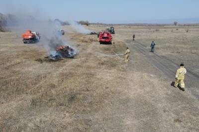 В Астраханской области тушить пожар в заповеднике - ast.mk.ru - Астраханская обл.