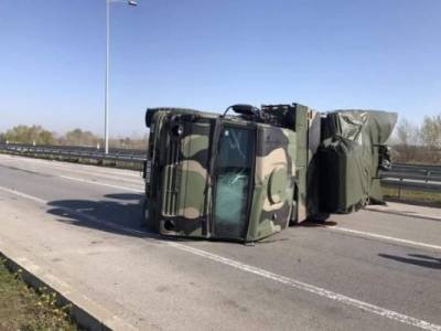 «Панцирь» опрокинулся: Сербия расширила список ЧП с боевой техникой - eadaily.com - Сербия