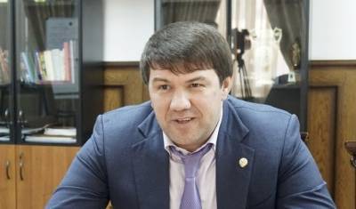 Бывшего главу Минтруда Дагестана заподозрили в создании преступной группировки - newizv.ru - респ. Дагестан