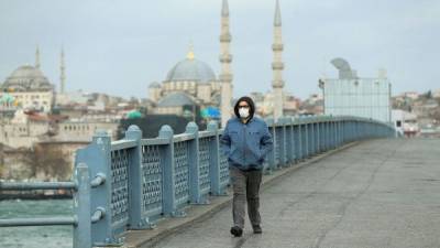 Анна Попова - Забудьте про это: Онищенко заклинает россиян не отдыхать в «заражённой» Турции - eadaily.com - Турция
