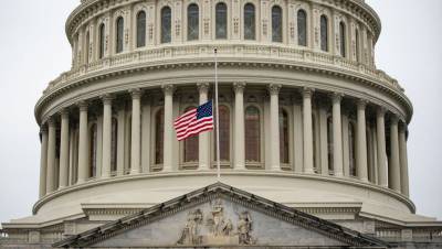 Джен Псаки - США поддерживают контакты с РФ и союзниками в связи с ситуацией у границ Украины - gazeta.ru - Киев - Донецкая обл.