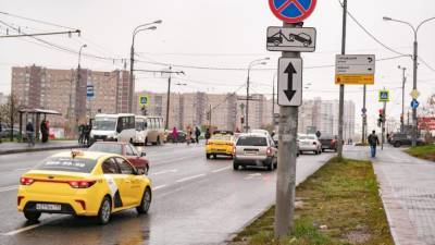 Водитель такси изнасиловал уснувшую пассажирку в Москве - newinform.com - Москва - Киргизия