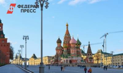 Посетителям Кремля разрешили проносить с собой еду и напитки - fedpress.ru - Москва