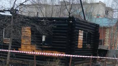Возбуждено дело после гибели восьми человек при пожаре в Пермском крае - iz.ru - Пермский край
