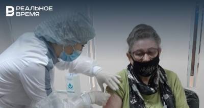 Рустам Минниханов - Каждый восьмой пожилой татарстанец привился от коронавируса - realnoevremya.ru - респ. Татарстан