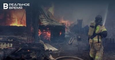 На пожаре в частном доме в Челнах погибли два человека, один в тяжелом состоянии - realnoevremya.ru - респ. Татарстан