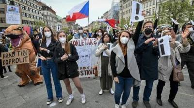 Милош Земан - Репутация Милоша Земана в Чехии серьёзно пошатнулась? - argumenti.ru - Чехия - Прага