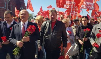 Геннадий Зюганов - Сергей Удальцов - В Москве на первомайской акции задержали Сергея Удальцова - newizv.ru - Москва