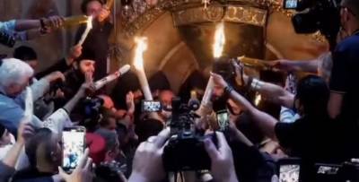 Благодатный огонь сошел в храме Гроба Господня в Иерусалиме – видео - ТЕЛЕГРАФ - telegraf.com.ua - Иерусалим