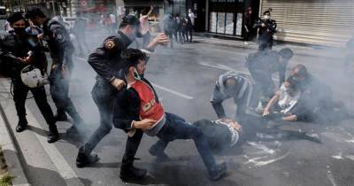 Более 60 человек задержали в Стамбуле за первомайскую акцию - ren.tv - Турция - Стамбул - 1 Мая