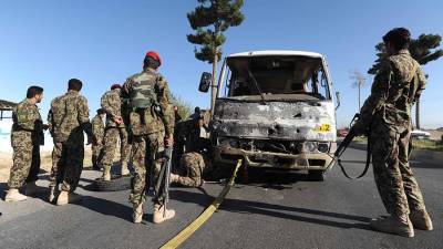 Не менее 16 человек погибли при взрыве автобуса в Афганистане - iz.ru - Afghanistan
