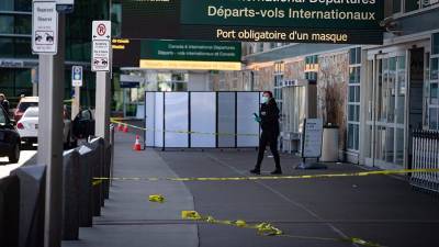 При стрельбе в аэропорту Ванкувера погиб один человек - runews24.ru - шт. Колорадо - Канада - USA