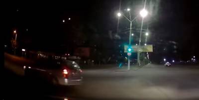 В полиции показали видео погони за водителем, который разбил 9 машин на Академика Бочарова в Одессе - ТЕЛЕГРАФ - telegraf.com.ua - Одесса