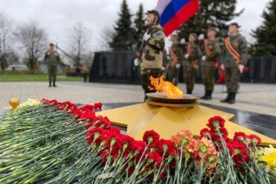 В Ярославской области в День Победы газовщики погасили Вечный огонь - yar.mk.ru - Ярославская обл. - район Тутаевский