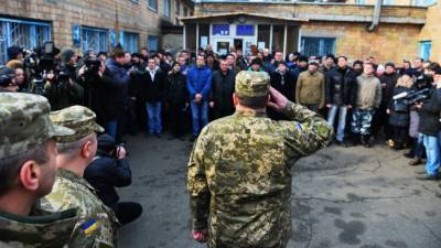 На Украине пытаются сгладить последствия провальной призывной кампании в ВСУ - newinform.com