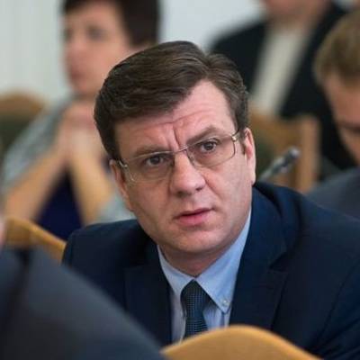 Александр Мураховский - Глава омского Минздрава отказался от госпитализации - radiomayak.ru - Омск - Омская обл.