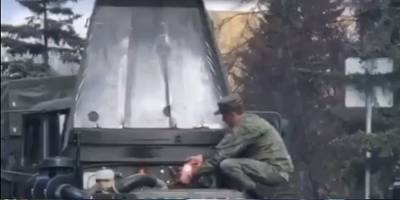 В Кемерово во время парада 9 мая загорелся военный автомобиль, видео - ТЕЛЕГРАФ - telegraf.com.ua - Россия - Тюмень - Одесса - Кемерово