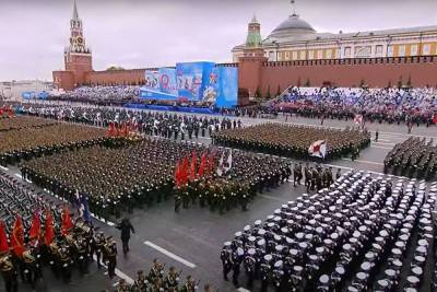 «Это величественно!»: британцы восхитились Парадом Победы в Москве - mk.ru - Москва - Англия