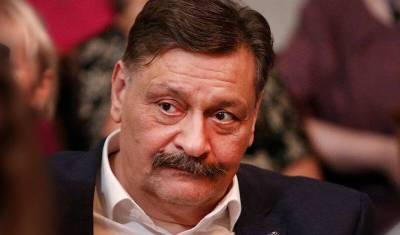 Храбрец или безумец? Как отреагировали на стихи Назарова о Параде Победы - newizv.ru