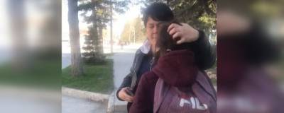 Следователи проверят мать, тащившую дочь за волосы в Искитиме - runews24.ru - Новосибирская обл.