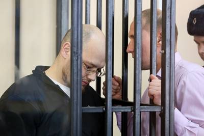 Экс-следователь челябинского СК Гуламов вышел на свободу и получил иск на ₽950 тыс. - znak.com - Челябинская обл. - Челябинск