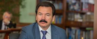 Омский бизнесмен Сутягинский планирует построить кремниевый завод в Свердловской области - runews24.ru - Свердловская обл. - Омск