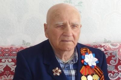 С 90-летием жителя Ивановской области поздравил губернатор - mkivanovo.ru - Ивановская обл.