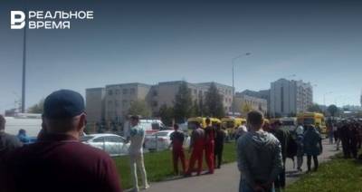 Рустам Минниханов - «Реальное время» связалось с ученицами в гимназии, где открыли стрельбу - realnoevremya.ru - респ. Татарстан