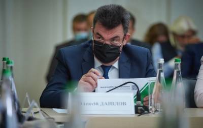 Алексей Данилов - СНБО назвал количество олигархов в Украине - korrespondent.net - Снбо