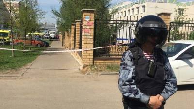 Михаил Мишустин - Мишустин почтил память жертв перестрелки в школе Казани минутой молчания - 5-tv.ru - Казань
