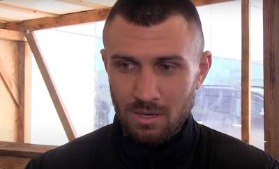 Василий Ломаченко - Ломаченко вместе со своим отцом покинул Украину: фото из аэропорта - sport.politeka.net