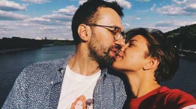 Сергей Лещенко - «Привет всем ботофермам»: жена Лещенко нагло прокомментировала критику в свой адрес из-за выступления в Москве - goodnews.ua - Москва