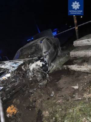 На Луганщине водитель разбил иномарку и сбежал с места ДТП - vchaspik.ua