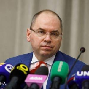 Владимир Зеленский - Максим Степанов - Стало известно, как будут вакцинировать вставших в очередь в «Дия» - reporter-ua.com