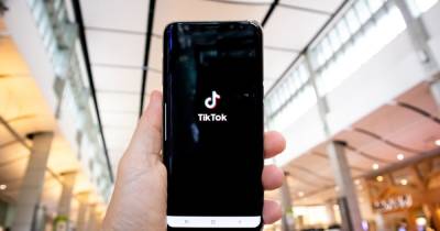 TikTok ступил на тропу e-commerce: приложение тестирует онлайн-покупки - focus.ua - Англия
