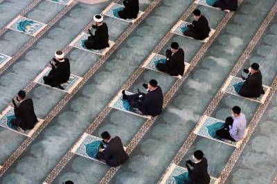 Богослужения на Ураза-байрам пройдут в Московской мечети без прихожан - vm.ru - Москва - Иран