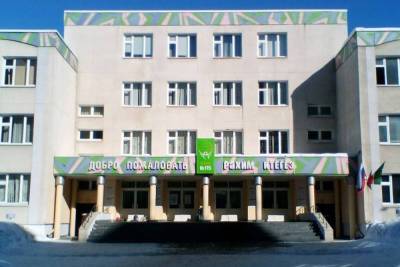 В Казани объяснили отсутствие охраны в школе, где произошла стрельба - abnews.ru - Казань