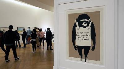 Картину Бэнкси продали на аукционе Christie's в Нью-Йорке за $2 млн - iz.ru - Израиль - Нью-Йорк - Нью-Йорк