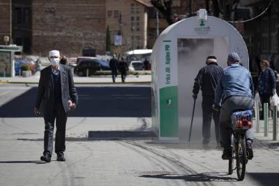 Альбин Курти - Брошенные своим руководством косовские албанцы едут... - politnavigator.net - Сербия - Косово - Приштина