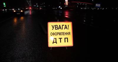 В пригороде Одессы произошла массовая авария: столкнулись три легковушки и грузовик - tsn.ua - Одесса
