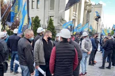Михаил Волынец - У шахтеров лопнуло терпение: Киеве опять захлестнули акции протеста. ВИДЕО - from-ua.com - Киев - Луганская обл. - Львовская обл. - Донецкая обл.
